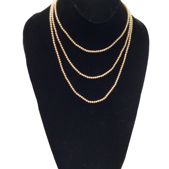 Vintage TRIFARI Gold Tone Triple Strand Faux Pearl Beaded Necklace - Signed - Picture 4 of 7